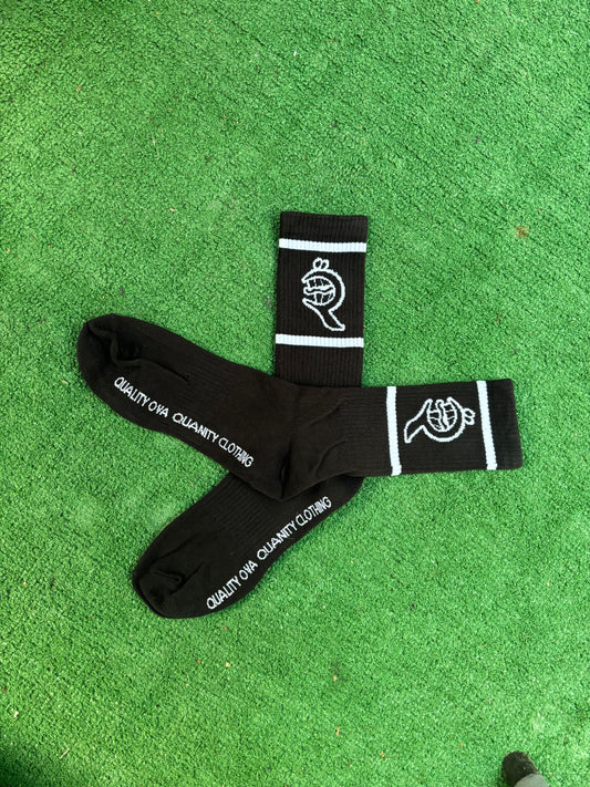 Q.o.Q Basic Amenities socks